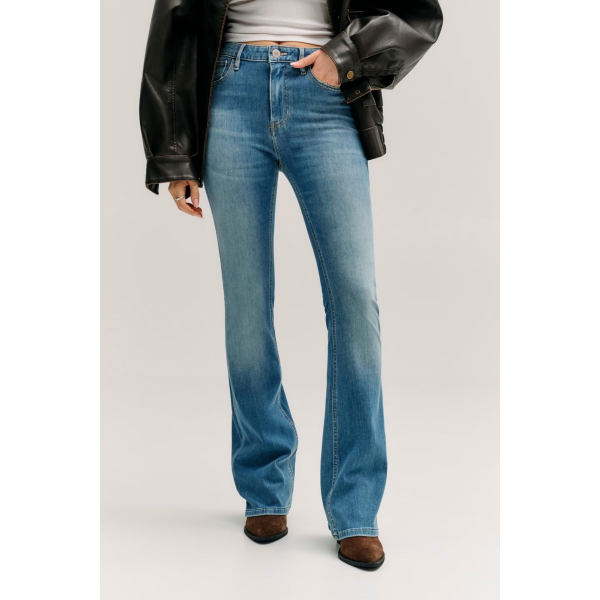 Jeans da donna GUESS Sexy Flare SNSS