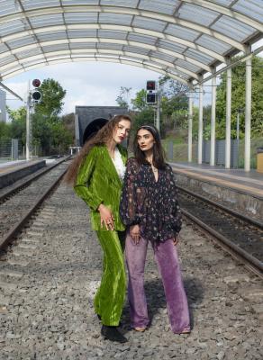 Shooting Day Stazione Poggio Rosso di Biancavilla - Volti Italiani Abbigliamento